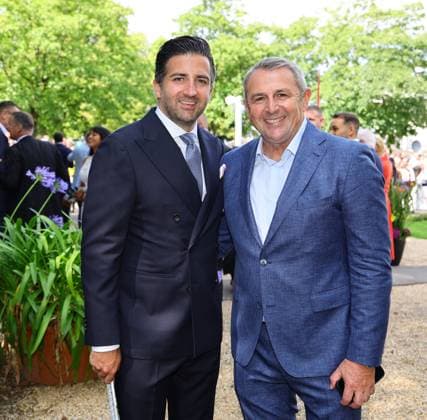 167. Henkel-Preis der Diana - German Oaks Stutenrennen dotiert mit 500.000 â‚¬ Preisgeld - Vater und Sohn vereint - Klaus Allofs ( Fussball-Manager Fortuna Düsseldorf und Vorstand Düsseldorf Galopp ) mit Niklas Allofs ( Berater u. Wirtschaftsprüfer ) Düsseldorf Galopprennbahn Grafenberg NRW Deutschland *** 167 Henkel Prize of Diana German Oaks mare race endowed with 500 000 â¬ prize money Father and son united Klaus Allofs soccer manager Fortuna Düsseldorf and board member Düsseldorf Galopp with Niklas Allofs consultant and auditor Düsseldorf racecourse Grafenberg NRW Germany