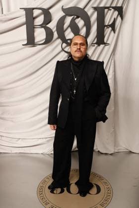 Willy Chavarria - Photocall du gala BoF500 (Business of Fashion 500) dans le cadre de la fashion week de Paris (PFW) à l hôtel Shangri-la à Paris, France, le 30 septembre 2023. Christophe Clovis Bestimage - Photocall for the BoF500 (Business of Fashion 500) gala at Paris Fashion Week (PFW) on september 30th 2023 Paris France Copyright: xChristophexClovisx xBestimagexChristophexClovisx xBestimagex