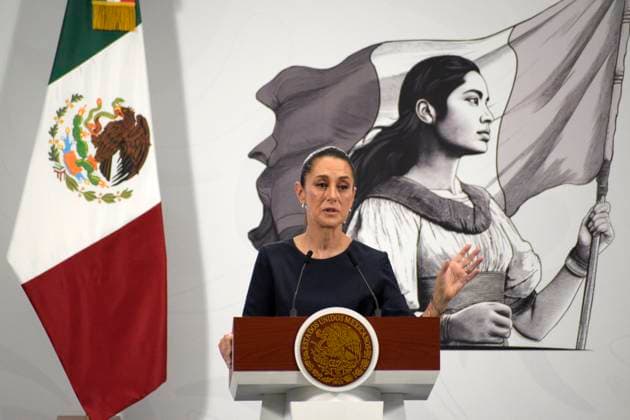 Mexican President Presents Plagiarism Case Against Adidas Mexican President Claudia Sheinbaum Pardo addresses the case of plagiarism of the traditional Mexican huarache by the Adidas Oaxaca Slip On, the Adidas tennis brand, and Willy Chavarria. She also spoke about the Mexico Sings music competition at a press conference at the National Palace. August 8, 2025, Mexico City, Mexico. (Photo by Luis Barron Grupo Eyepix) Copyright: xLuisxBarronx xEyepixxGroupx LB_08082025_165088