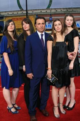 OCEANS 13 NP June 5, 2007 - Hollywood, CALIFORNIA, USA - ANDY GARCIA AND FAMILY -.OCEANS THIRTEEN - PREMIERE -.MANN CHINESE THEATER, HOLLWOOD, CALIFORNIA - .06-05-2007 -. NINA PROMMER 2007.K52984NP Copyright: xNinaxPrommerx