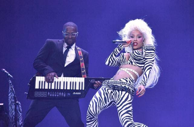 Entertainment Themen der Woche KW32 Outside Lands Music Festival 2025 - Day 1 Doja Cat performs at Outside Lands at Golden Gate Park on August 08, 2025 in San Francisco, California. San Francisco Golden Gate Park California USA Copyright: xCxFlanigan imageSPACEx