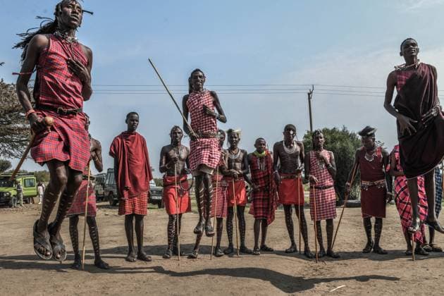News Themen der Woche KW32 International Day of the World s Indigenous Peoples in Kenya NAROK, KENYA - AUGUST 8: Members of the Maasai, one of East Africa’s oldest and most established tribes, are seen in Oyarata, Narok County, as they continue their semi-nomadic lifestyle on the occasion of the International Day of the World’s Indigenous Peoples in Narok, Kenya, on August 8, 2025. Masai community, one of the oldest tribes in East Africa, living in a semi-nomadic state, preserve their traditions and distinguish themselves from other tribes by wearing distinctive traditional clothing, and utilizing distinctive jewelry. The United Nations (UN) calls indigenous peoples societies that have settled in a certain geography before being occupied by other peoples or states,  Copyright: x2025xAnadoluxGeraldxAndersonx