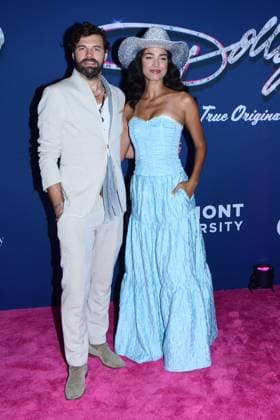 08 August 2025 - Nashville, Tennessee. - . Ã¢â‚¬oeDolly: A True Original MusicalÃ¢â‚¬Â Nashville Premiere. USA - ZUMAa123 20250808_zaa_a123_011 Copyright: xDara-MichellexFarrx