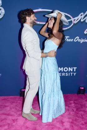08 August 2025 - Nashville, Tennessee. - . Ã¢â‚¬oeDolly: A True Original MusicalÃ¢â‚¬Â Nashville Premiere. USA - ZUMAa123 20250808_zaa_a123_034 Copyright: xDara-MichellexFarrx