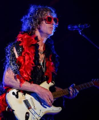 Lakefest 2025,Saturday , Eastnor Castle, Ledbury. UK The Brand New Heavies, Simon Bartholomew, Andrew Levy, Angela Ricci perform Lakefest 2025, Saturday, Eastnor Castle, Ledbury. UK, Credit:Avalon Copyright: xAvalonx 1028636446