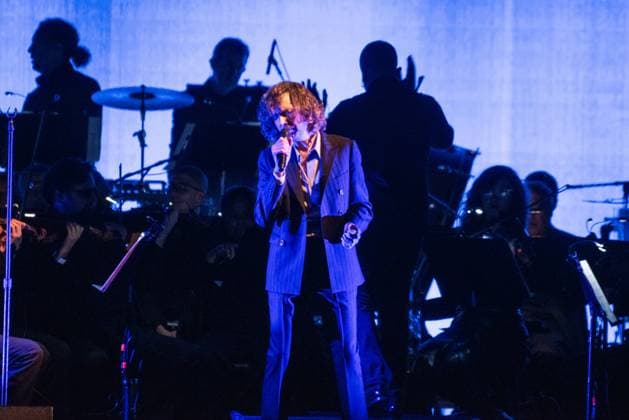 Outside Lands Music Festival 2025 - Day 1 Beck performs on the Sutro stage backed by the Berkeley Symphony at Outside Lands at Outside Lands at Golden Gate Park on August 08, 2025 in San Francisco, California. San Francisco Golden Gate Park California USA Copyright: xAnniexLesser imageSPACEx