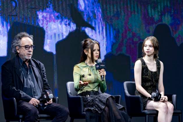 Tim Burton, Jenna Ortega And Emma Myers Promote Netflix™s Wednesday Season 2 In Seoul Director Tim Burton and actors Jenna Ortega and Emma Myers, from left, answer questions from reporters during a press conference and media talk for Season 2 of the Netflix drama Wednesday at the Four Seasons Hotel in Jongno District, Seoul, South Korea, on August 11, 2025. Seoul Seoul South Korea  Copyright: xChrisxJungx originalFilename: jung-timburto250811_npdbp.jpg