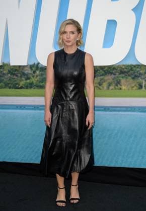 Premiere of the film Nobody 2 in Los Angeles LOS ANGELES, USA August 11, 2025 Rhea Seehorn at the premiere for Nobody 2 at the TCL Chinese Theatre Picture Paul Smith Featureflash 447705 2025 08 11 CA Los Angeles United States  Copyright: xPaulxSmithx xFeaturesxFlashx xStarfacex STAR_447705_022