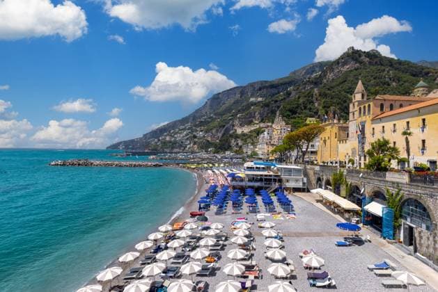 Italy, Amalfi town colorful architecture and Campania Amalfi coast landscapes Italy, Amalfi town colorful architecture and Campania Amalfi coast landscapes. Model Released GentleGiantProductions_ID27274_783503_005 Copyright: xx RECORD DATE NOT STATED