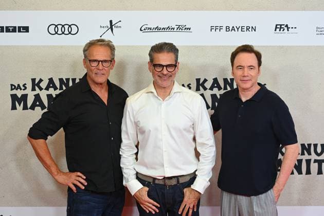 v.li:Christian TRAMITZ (Schauspieler), Rick KAVANIAN,Michael Bully HERBIG (Regisseur,Produzent,Autor), Filmpremiere DAS KANU DES MANITU am 12.08.2025 im Mathaeser Kino in Muenchen.