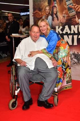 Ottfried Fischer und Simone Fischer bei der öDas Kanu des Manitu Film Premiere am 12.08.2025 in Muenchen öDas Kanu des Manitu Filmpremiere in Muenchen