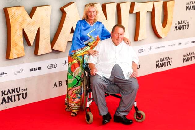 Weltpremiere Das Kanu des Manitu in München München, 12.8.2025 Ottfried Fischer und Ehefrau Simone Brandlmeier bei der Weltpremiere von Das Kanu des Manitu im im Mathäser Filmpalast in München Bayern Copyright: xMatthiasxGränzdörferx