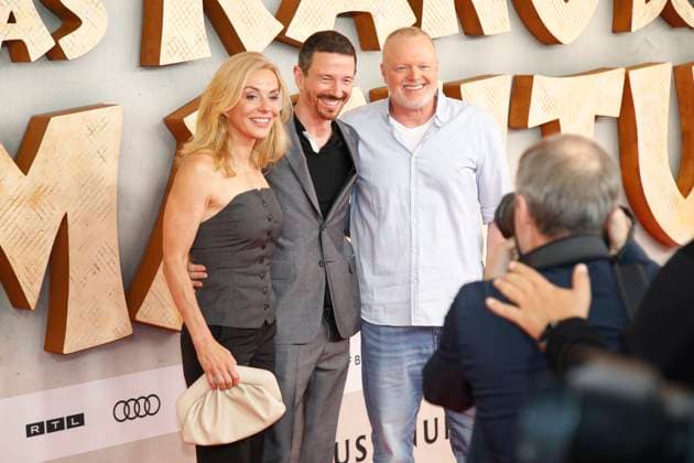 Weltpremiere Das Kanu des Manitu in München München, 12.8.2025 Stefan Raab, Oliver Berben und Inga Leschek bei der Weltpremiere von Das Kanu des Manitu im im Mathäser Filmpalast in München Bayern Copyright: xMatthiasxGränzdörferx