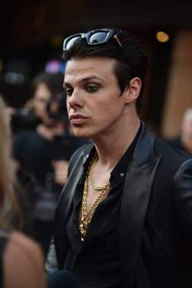Are You Ready, Boy? UK Premiere at Vue WestEnd, Leicester Square, London, UK. Yungblud attends Are You Ready, Boy? UK Premiere, Credit:@thepinkrosephotography Avalon  Copyright: x@thepinkrosephotographyx xAvalonx 1029074485