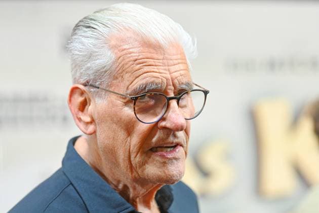 Sky DU MONT (Schauspieler), Einzelbild,angeschnittenes Einzelmotiv,Portraet,Portrait,Porträt. Filmpremiere DAS KANU DES MANITU am 12.08.2025 im Mathaeser Kino in Muenchen.