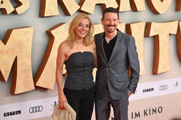 Oliver BERBEN mit Inga LESCHEK (Chief Content Officer RTL Deutschland), Filmpremiere DAS KANU DES MANITU am 12.08.2025 im Mathaeser Kino in Muenchen.