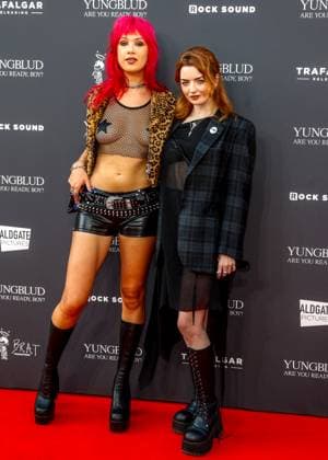 The Yungblud. Are You Ready, Boy? UK Premiere held at Vue Leicester Square in London - 12 Aug 2025 Amy Valantine and Hannah Louise attend the Yungblud. Are You Ready, Boy? UK Premiere held at the Vue Leicester Square, London. London United Kingdom Copyright: xMarioxMitsisx xSOPAxImagesx MarioMitsis_Yungblud_Amy Valantine, Hannah Louise-371945