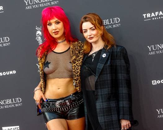 The Yungblud. Are You Ready, Boy? UK Premiere held at Vue Leicester Square in London - 12 Aug 2025 Amy Valantine and Hannah Louise attend the Yungblud. Are You Ready, Boy? UK Premiere held at the Vue Leicester Square, London. London United Kingdom Copyright: xMarioxMitsisx xSOPAxImagesx MarioMitsis_Yungblud_Amy Valantine, Hannah Louise-371946