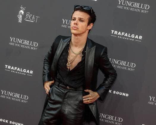 The Yungblud. Are You Ready, Boy? UK Premiere held at Vue Leicester Square in London - 12 Aug 2025 Dominic Harrison AKA Yungblud attends the Yungblud. Are You Ready, Boy? UK Premiere held at the Vue Leicester Square, London. London United Kingdom Copyright: xMarioxMitsisx xSOPAxImagesx MarioMitsis_Yungblud_Dominic Harrison AKA Yungblud-371952