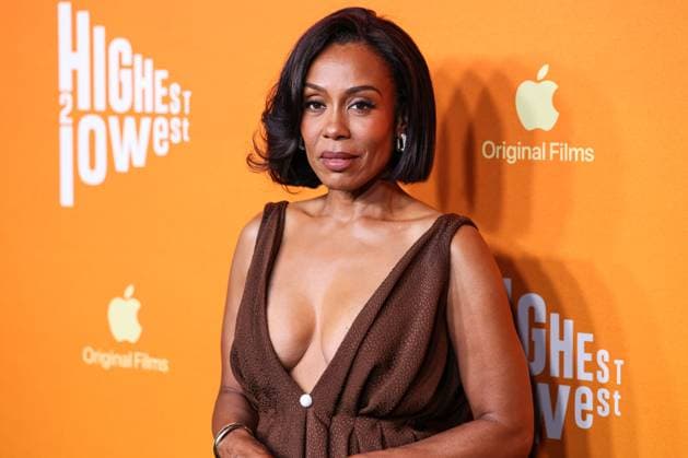Los Angeles Special Screening Of Apple Original Films And A24 s Highest 2 Lowest American actress Karen Pittman wearing Edeline Lee FW25 RTW arrives at the Los Angeles Special Screening Of Apple Original Films And A24 s Highest 2 Lowest held at the Ted Mann Theater at the Academy Museum of Motion Pictures in Miracle Mile, Los Angeles, California, United States. Ted Mann Theater at the Academy Museum of Motion Pictures, Miracle Mile, Los Angeles, California, USA California United States  Copyright: xImagexPressxAgencyx originalFilename: collin-losangel250814_npYdu.jpg