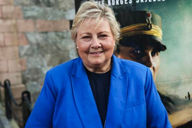 Forpremiere av filmen Blücher Oscarsborg 20250815. Hoyres leder Erna Solberg er invitert til utendors filmvisning av den nye norske storfilmen Blücher pa Oscarsborg festning. Foto: Geir Olsen NTB Oscarsborg Norge NeaMxAIPsxw EDITORIAL USE ONLY Ref:_ENTNeaMxAIPsxw.jpg Copyright: xGeirxOlsenx xNTBx