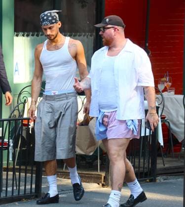 Sam Smith with his partner in New York City - NYC English singer Sam Smith is having dinner with his partner Christian Cowan at San Ambroeus restaurant then they are walking together in The West Village, NY on August 16, 2025. Sam Smith will perform a limited twelve-night residency at the Warsaw in Brooklyn, New York, from Oct. 8-31, 2025. Photo by Dylan Travis ABACAPRESS.COM New York City New York United States  Copyright: xDylanxTravis ABACAx