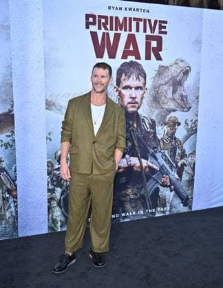 August 18, 2025, Los Angeles, Ca, USA: LOS ANGELES - AUG 18: Ryan Kwanten at Primative War Premiere at the Hollywood American Legion on August 18, 2025 in Los Angeles, CA Los Angeles USA - ZUMAb170 20250818_aap_b170_172 Copyright: xKayxBlakex