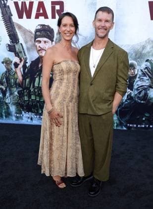 Los Angeles Premiere Of Primitive War 18 August 2025 . Los Angeles, California - Ashley Kwanten, Ryan Kwanten At Los Angeles Premiere Of Primitive War held at Hollywood American Legion in Los Angeles., Credit:Sadou Faye Avalon United States, CA, Los Angeles, Hollywood American Legion  Copyright: xSadouxFayex xAvalonx 1030218801