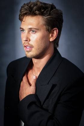 Uk Gala Screening Of Caught Stealing on Tuesday 19 August 2025 Austin Butler seen at the Uk Gala Screening Of Caught Stealing on Tuesday 19 August 2025 at ODEON LUXE Leicester Square, London. . Picture, Credit:Julie Edwards Avalon  Copyright: xJuliexEdwardsx xAvalonx 1030275974