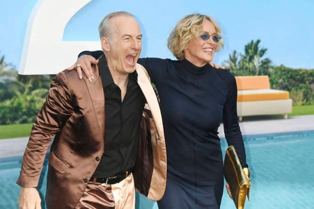 Bob Odenkirk und Sharon Stone bei der Weltpremiere des Kinofilms Nobody 2 im TCL Chinese Theatre. Los Angeles, 11.08.2025 *** Bob Odenkirk and Sharon Stone at the world premiere of the movie Nobody 2 at the TCL Chinese Theatre Los Angeles, 11 08 2025 Foto:xJ.xMayerx xFuturexImagex nobody_5965