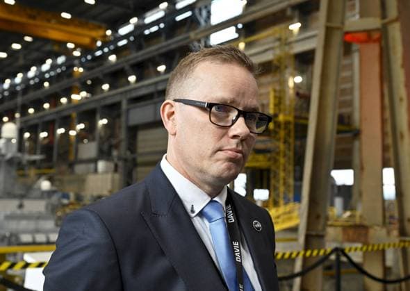 CEO of Helsinki Shipyard Kim Salmi during a steel cutting ceremony for the beginning of construction of the Polar Max Icebreaker in Helsinki Shipyard in Helsinki, Finland on August 20, 2025. Polar Max is the first newbuild project at the Helsinki Shipyard under Canadian-owned Davie s ownership. Project will be carried out in collaboration between Finnish and Canadian maritime industry experts and the finished vessel is scheduled to be delivered to the Canadian government by 2030. The project is aligned with the principles of the Icebreaker Collaboration Effort ( ICE Pact ) between Finland, the United States and Canada. Helsinki Finland  Copyright: xMarkkuxUlanderx LKFTJK20250820141619QDWH