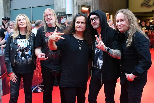 Deutschlandpremiere Kreator - Hate & Hope am 21.08.2025 in der Lichtburg in Essen. V.l.n.r.: Regisseurin und Autorin Cordula Kablitz-Post - Schlagzeuger Jürgen Ventor Reil - Sänger und Gitarrist Miland Mille Petrozza - Bassist Frederic Leclercq - Gitarrist Sami Yli-Sirniö bei der Deutschlandpremiere des Kinofilms Kreator - Hate & Hope am 21.08.2025 in der Lichtburg in Essen.