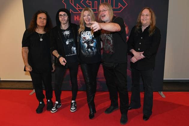 Deutschlandpremiere Kreator - Hate & Hope am 21.08.2025 in der Lichtburg in Essen. V.l.n.r.: Sänger und Gitarrist Miland Mille Petrozza - Bassist Frederic Leclercq - Regisseurin und Autorin Cordula Kablitz-Post - Schlagzeuger Jürgen Ventor Reil - Gitarrist Sami Yli-Sirniö bei der Deutschlandpremiere des Kinofilms Kreator - Hate & Hope am 21.08.2025 in der Lichtburg in Essen.