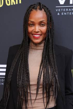 21 August 2025 . Los Angeles, California - Kirby Griffin At Red Carpet Premiere Of Hollywood Grit held at AMC The Grove 14 in Los Angeles. Los Angeles USA - ZUMAa123 20250821_zaa_a123_019 Copyright: xFSx