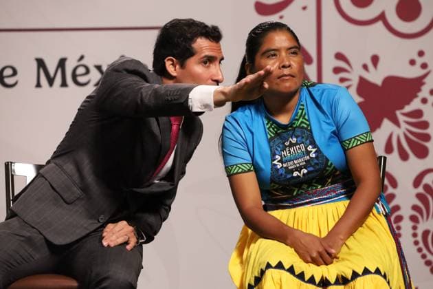 Mexico™s President Claudia Sheinbaum News Conference Director of the National Commission for Physical Culture and Sport (CONADE), Rommel Pacheco and Raramuri athlete Maria Lorena Ramirez Nahueachi during a press conference where talk about the Mexico Imparable Half Marathon a series of races in four destinations at the National Palace. on August 22, 2025, in Mexico City, Mexico. Mexico City CDMX Mexico Copyright: xLuisxBarronx