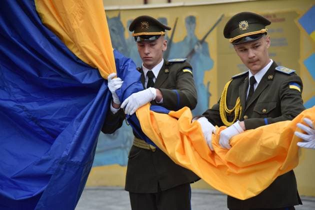 National Flag Day of Ukraine in Lviv LVIV, UKRAINE - AUGUST 23: A view of the Ukrainian flag raising ceremony on National Flag Day in Lviv, Ukraine on August 23, 2025. The flag was raised by veteran of the Russian-Ukrainian war Oleksandr Kutsan. Michael Sorrow Anadolu Lviv Ukraine. Editorial use only. Please get in touch for any other usage.  Copyright: x2025xAnadoluxMichaelxSorrowx