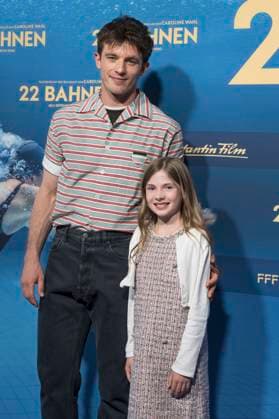 Jannis Niewöhner und Zoe Baier bei der Premiere des Kinofilms 22 Bahnen in der Astor Film Lounge im Arri. München, 24.08.2025
