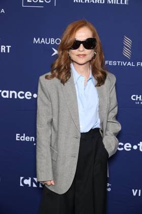 Angouleme Film Festival - La Femme la plus riche du Monde Premiere Isabelle Huppert attends La Femme la plus riche du Monde Premiere as part of the 18th Angouleme Film Festival in Angouleme, August 25, 2025, France. Photo by Jerome Domine ABACAPRESS.COM France  Copyright: xDominexJerome ABACAx