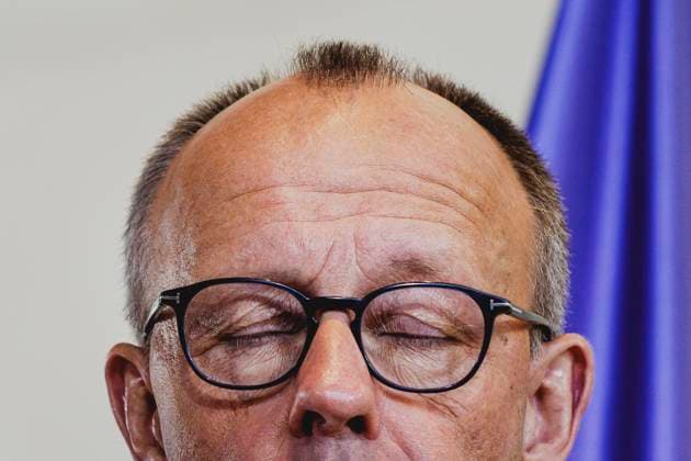 Friedrich Merz (CDU), Bundeskanzler, aufgenommen im Rahmen einer Pressekonferenz mit seinem kanadischen Amtskollegen (nicht im Bild) in Berlin, 26.08.2025. Berlin Deutschland *** Friedrich Merz CDU , Federal Chancellor, taken during a press conference with his Canadian counterpart not in the picture in Berlin, 26 08 2025 Berlin Germany Copyright: xFlorianxGaertnerx