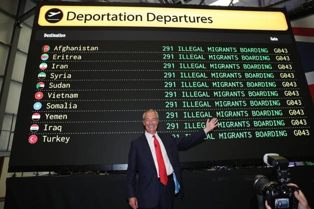 . 26 08 2025. Oxford , United Kingdom. Reform UK Leader Nigel Farage at a deportations announcement press conference at Oxford Airport, United Kingdom.  xStephenxLockx xi-Imagesx IIM-26171-0022