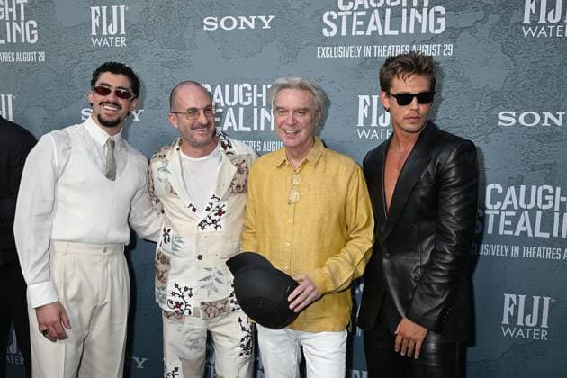 New York Premiere of Caught Stealing New York Premiere of Caught Stealing Benito Martinez Ocasio (Bad Bunny), Darren Aronofsky, David Byrne and Austin Butler attend the New York Premiere of Columbia Pictures Caught Stealing on August 26, 2025 at The Regal Union Square in New York, New York, USA., Credit:Robin Platzer Avalon United States of America United States of America, New York New York, New York New York  Copyright: xRobinxPlatzerx xAvalonx 1031628261