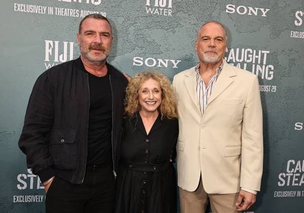 Red carpet for the New York premiere of Caught Stealing at the Regal Union Square Featuring: Leiv Schrieber, Carol Kane, Vincent D Onfofrio Where: New York, New York, United States When: 26 Aug 2025 Credit: Dave Allocca Starpix INSTARimages EDITORIAL USE ONLY. NOT FOR USE BY NEWSPAPERS BASED IN THE UK. Copyright: xx instar55014993