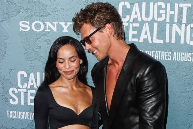 New York Premiere Of Columbia Pictures Caught Stealing MANHATTAN, NEW YORK CITY, NEW YORK, USA - AUGUST 26: American actress, singer, model, and filmmaker Zoe Kravitz (Zoë Kravitz) and American actor, singer, and model Austin Butler arrive at the New York Premiere Of Columbia Pictures Caught Stealing held at Regal Union Square on August 26, 2025 in Manhattan, New York City, New York, United States., Credit:Image Press Agency Avalon United States, New York, New York City, Regal Union Square Copyright: xImagexPressxAgencyx xAvalonx 1031689014