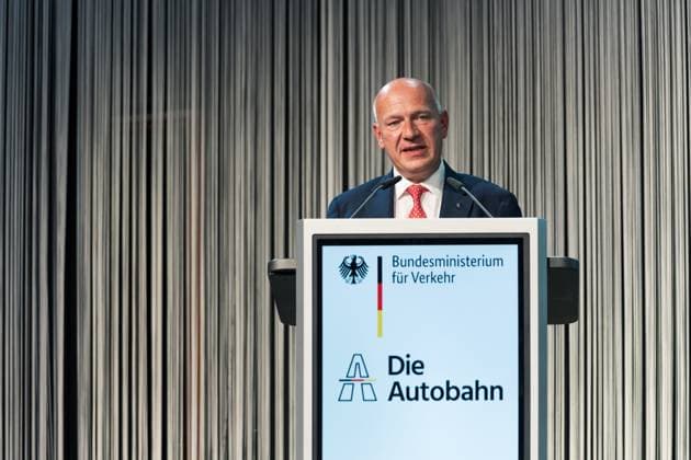 27.08.2025,Berlin,Freigabe des 16. Bauabschnitts der A100,Festakt im Hotel Estrel,Kai Wegner, reg.Bürgermeister von Berlin *** 27 08 2025,Berlin,Release of the 16th construction phase of the A100,Ceremony at the Hotel Estrel,Kai Wegner, mayor of Berlin