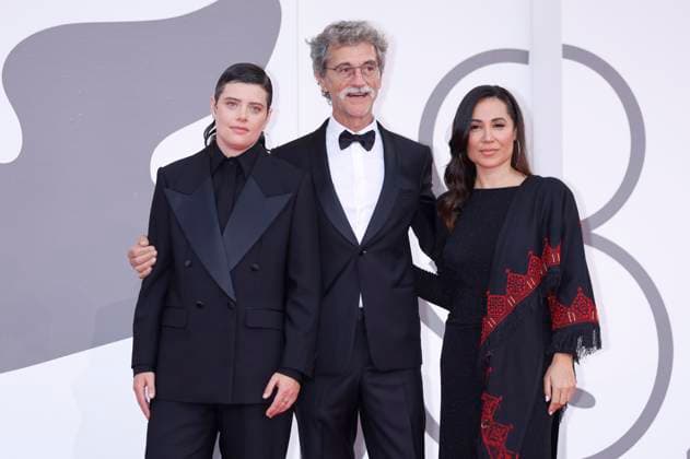 Charlotte Wells, Silvio Soldini und Erige Sehiri bei der Opening Ceremony mit der Premiere des Kinofilms La Grazia Grace auf der Biennale di Venezia 2025 82. Internationale Filmfestspiele von Venedig im Palazzo del Cinema. Venedig, 27.08.2025