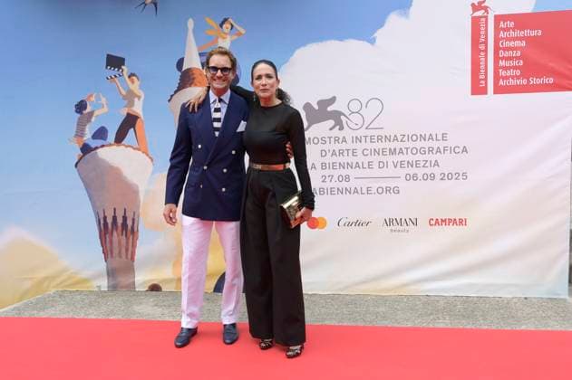 Randi Ingerman mit Partner Marco Colombo bei der Premiere des Kinofilms Mother auf der Biennale di Venezia 2025 82. Internationale Filmfestspiele von Venedig im Sala Darsena. Venedig, 27.08.2025