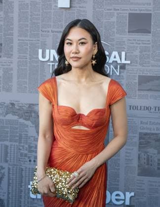 August 27, 2025, Pasadena, California, USA: Ramona Young arrives on the red carpet at the premiere of Ã¢â‚¬oeThe PaperÃ¢â‚¬Â tv show event on August 27th, 2025 at HARMONY GOLD 7655 W. Sunset Boulevard Pasadena USA - ZUMAt169 20250827_zep_t169_005 Copyright: xConnorxTerryx