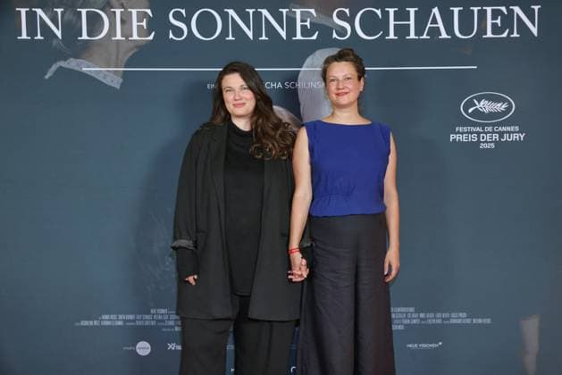 27.08.2025 , Mascha Schilinski und Louise Peter zur Premiere von In die Sonne schauen, Delphi-Filmpalast , Berlin, Berlin