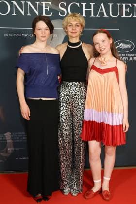 27.08.2025 , Geiger, Luise Heyer und Laeni Geiseler zur Premiere von In die Sonne schauen, Delphi-Filmpalast , Berlin, Berlin