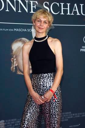 Luise Heyer bei der Premiere des Kinofilms In die Sonne schauen Sound of Falling im Delphi Filmpalast. Berlin, 27.08.2025